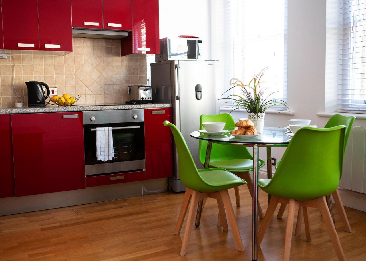 Apt 2, Opera House By Indigo Flats London Bagian luar foto